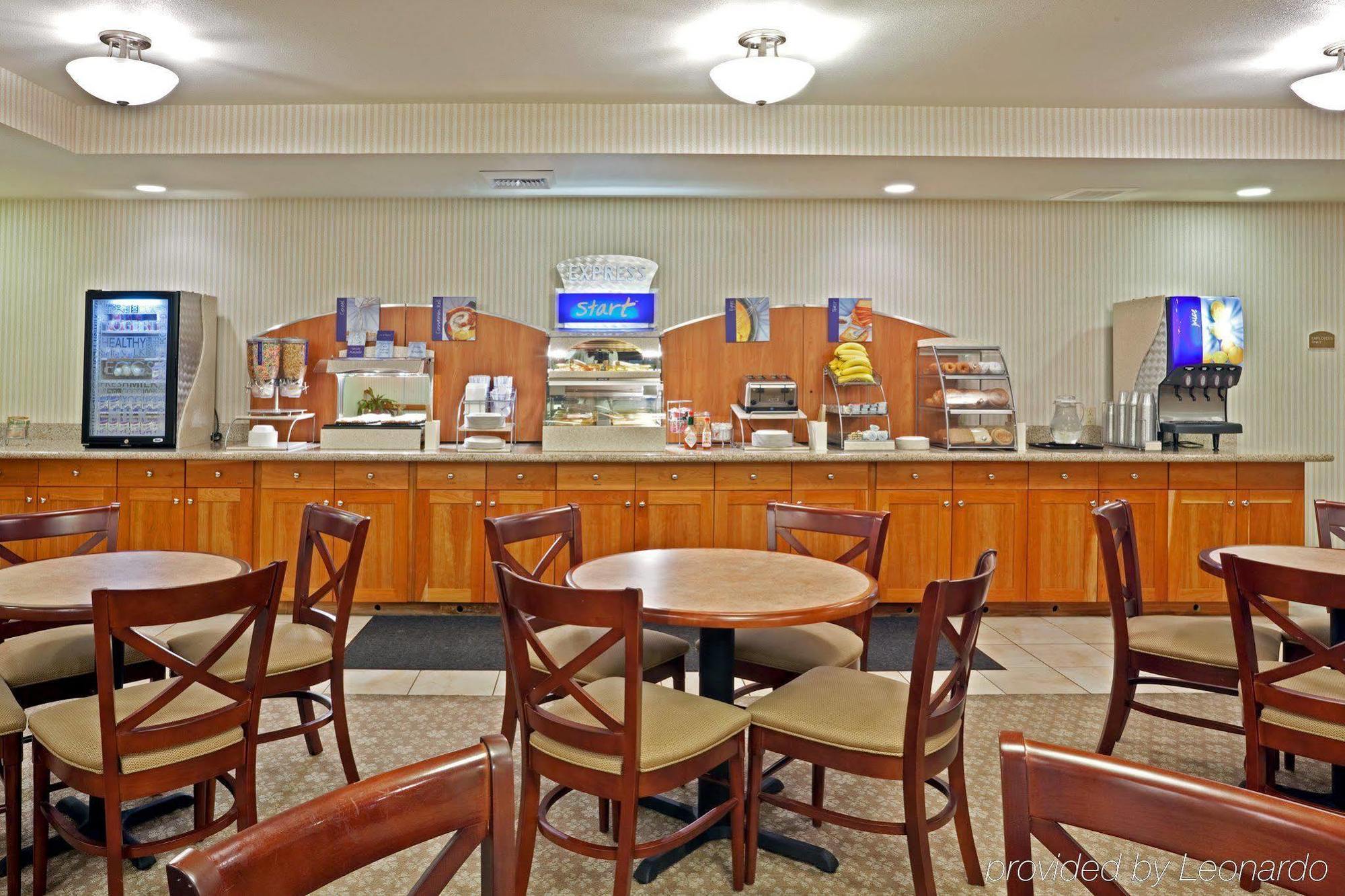Holiday Inn Express & Suites Lacey - Olympia By Ihg Εξωτερικό φωτογραφία