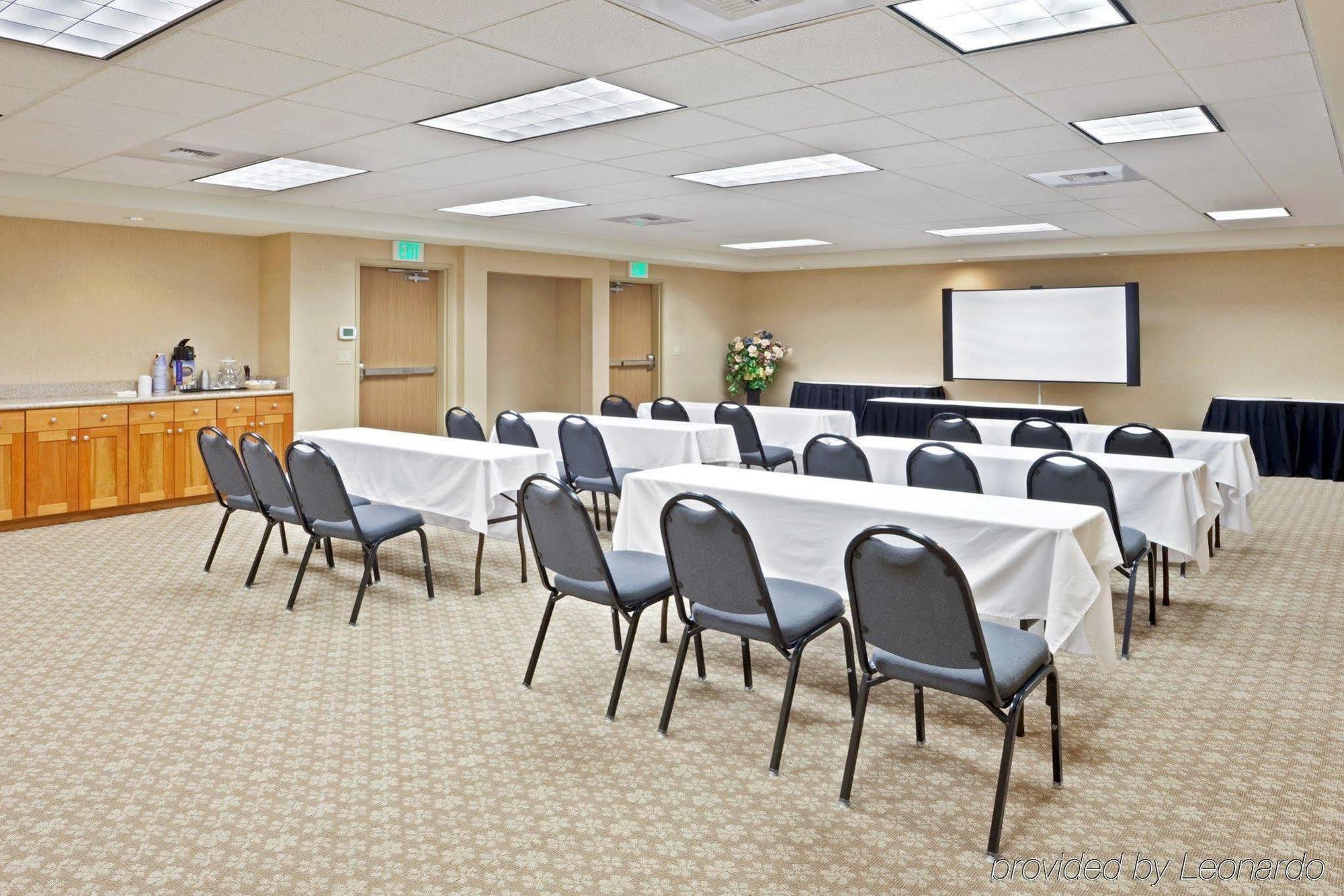 Holiday Inn Express & Suites Lacey - Olympia By Ihg Εξωτερικό φωτογραφία